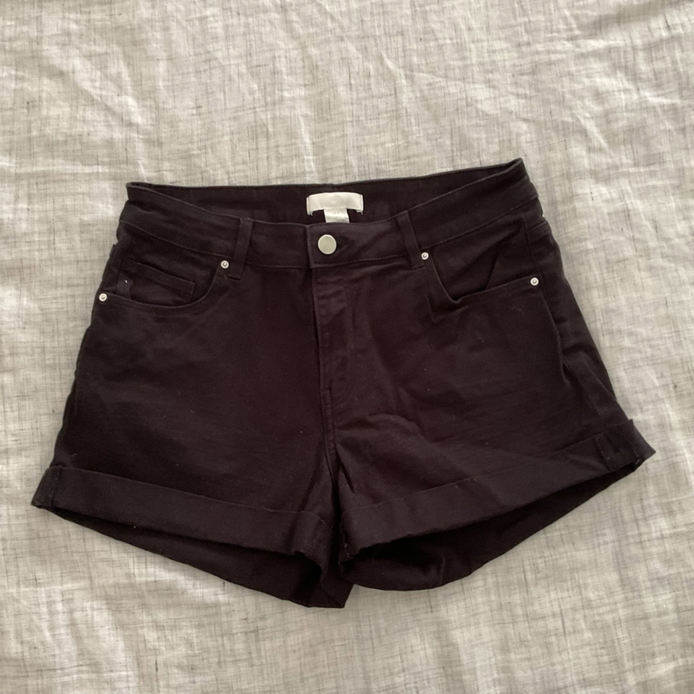 H&M Black High Waist Shorts